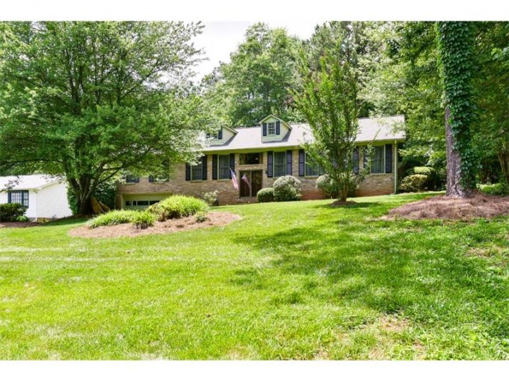 2957 Missy Drive, Marietta, GA 30062