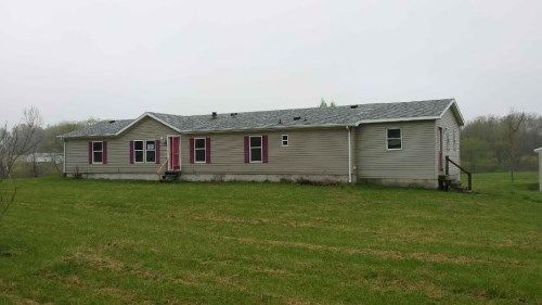 12920 Johnston Rd, Leslie, MI 49251