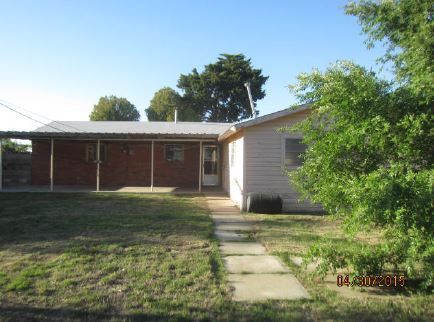 1106 Brennan, Fritch, TX 79036