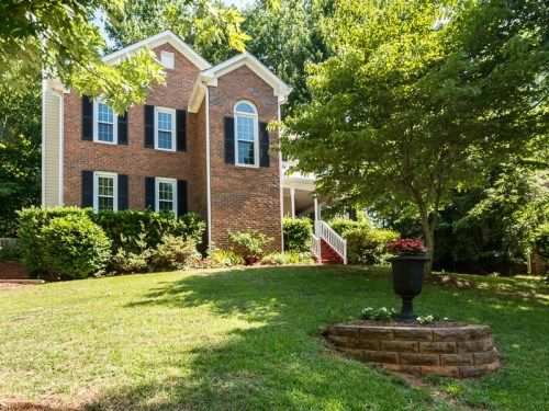 2122 Shillings Chase Drive Nw, Kennesaw, GA 30152