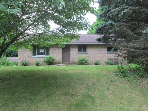 6186 Pokagon Rd, Berrien Springs, MI 49103