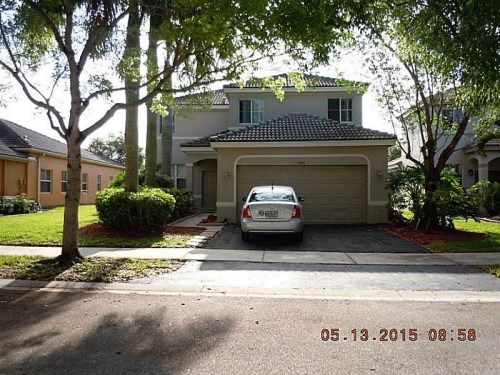 1050 BLUEWOOD TE, Fort Lauderdale, FL 33327