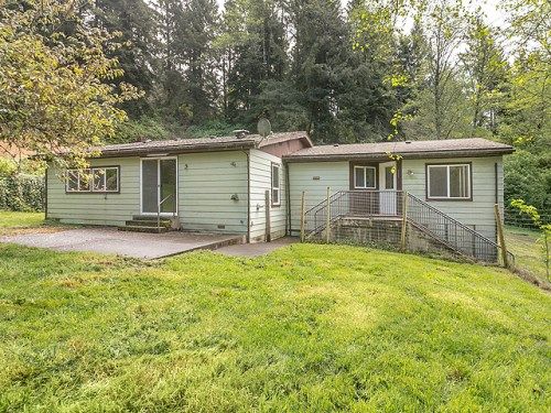 4885 Ellen Ave, Tillamook, OR 97141