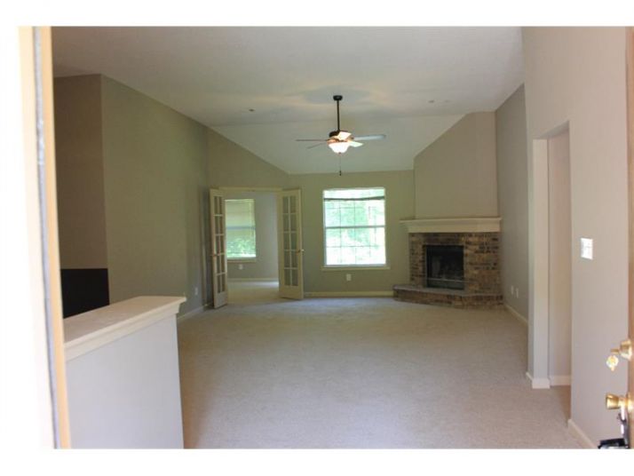 8224 Mahogany Lane, Lithonia, GA 30058