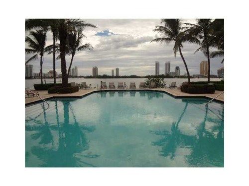 3125 NE 184 ST # 1205, North Miami Beach, FL 33160