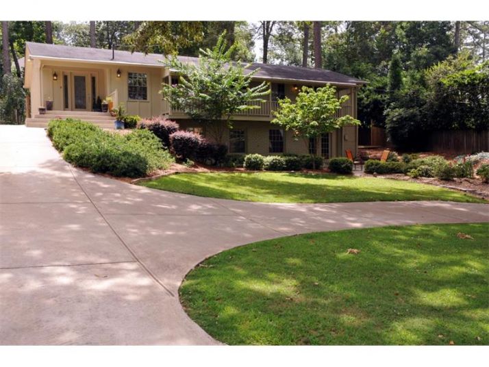 2212 Oakawana Drive, Atlanta, GA 30345