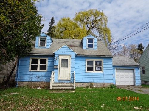 122w Florence Ave, Syracuse, NY 13205