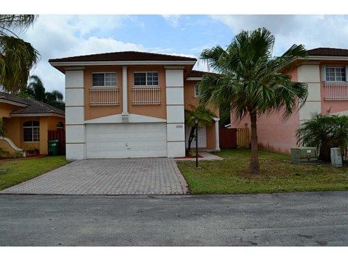 15466 SW 35 TE, Miami, FL 33185