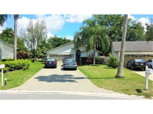 1376 WATERWAY COVE DR, West Palm Beach, FL 33414