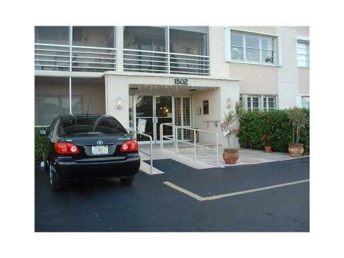 1502 S LAKESIDE DR # 203, Lake Worth, FL 33460