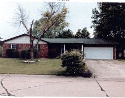 308 Fieldcrest Dr, Belleville, IL 62226