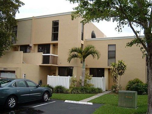 2811 SW 87 TE # 1214, Fort Lauderdale, FL 33328