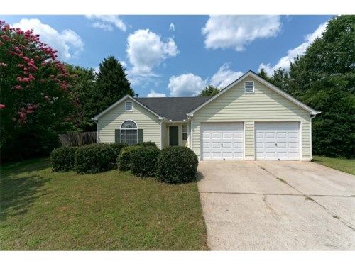 2157 Dresden Green, Acworth, GA 30101