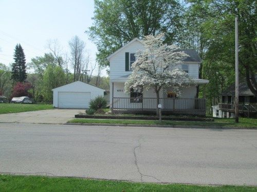 401 West Smith Street, Buchanan, MI 49107