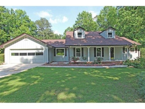 2230 Fox Hound Parkway, Marietta, GA 30062