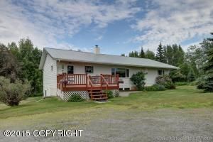 1955 S Bodenburg Loop, Palmer, AK 99645