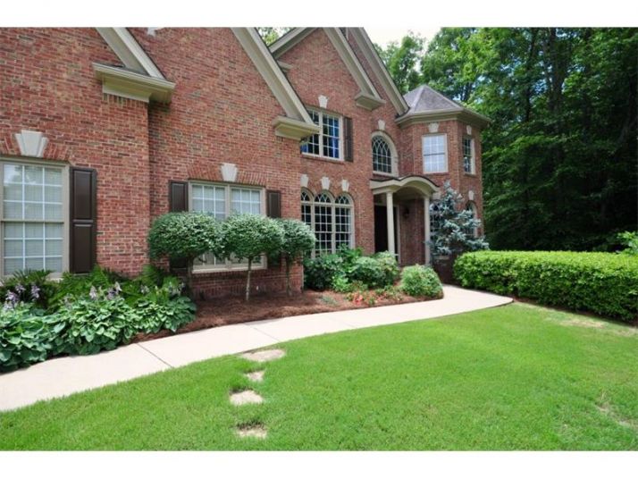 375 Newcastle Drive, Alpharetta, GA 30009