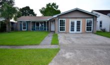 3844 Dulaney Dr Harvey, LA 70058