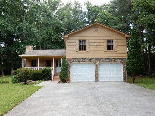 323 Spring Ridge Drive, Lawrenceville, GA 30046