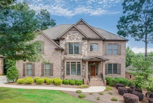 5043 Brendlynn Drive, Suwanee, GA 30024