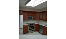 3500 Mystic Pointe Dr # 707 Miami, FL 33180