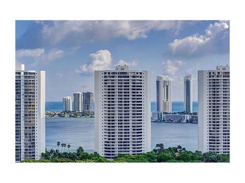 1000 E ISLAND BL # 2504, North Miami Beach, FL 33160