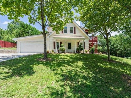 2389 Broadnax Court, Loganville, GA 30052