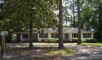 424 Marion St, Kingstree, SC 29556