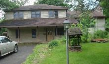 10 Nichols Ln Clinton, NY 13323