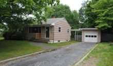 12 Knollwood Drive Clinton, CT 06413