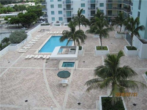 140 DIXIE HY # 820, Hollywood, FL 33020