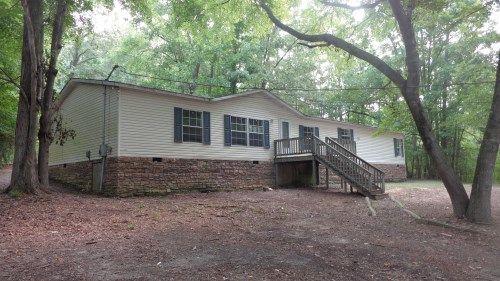 301 Windy Ln, Jackson, GA 30233