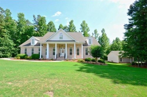 5453 Copper Creek Road, Flowery Branch, GA 30542