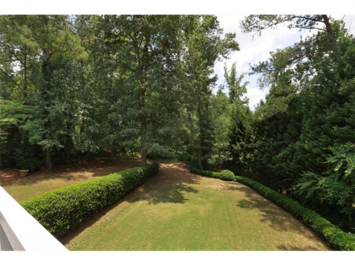 530 Abbeywood Drive, Roswell, GA 30075