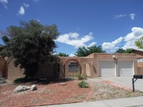 12205 Morocco Road NE, Albuquerque, NM 87111