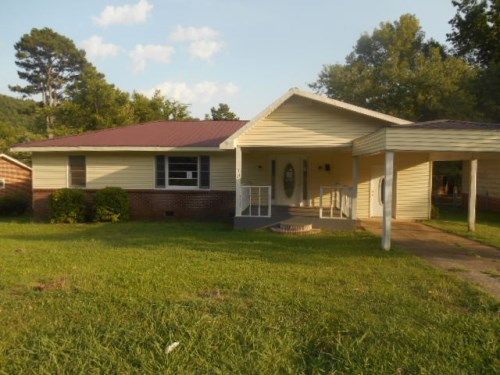 714 A Crestview Dr, Gadsden, AL 35901