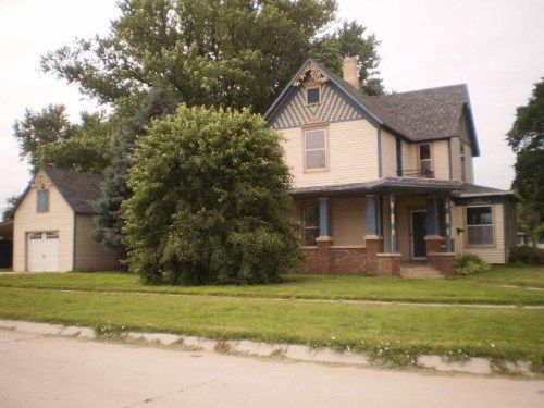 401 N Clay Ave, Harvard, NE 68944