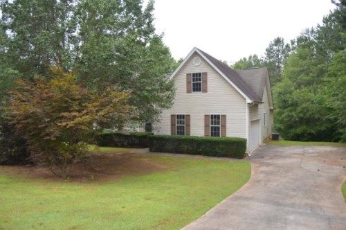 40 Wilkes Ct, Newnan, GA 30263