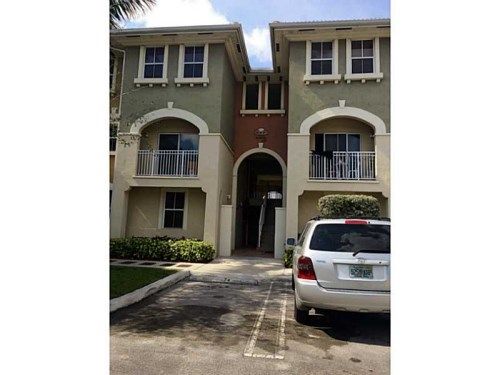 8900 NW 107 CT # 209-3, Miami, FL 33178