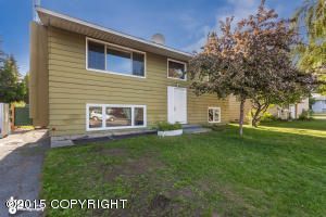 7520 Rovenna Street, Anchorage, AK 99518