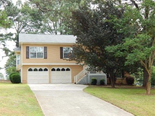 304 Honeysuckle Terrace, Auburn, GA 30011