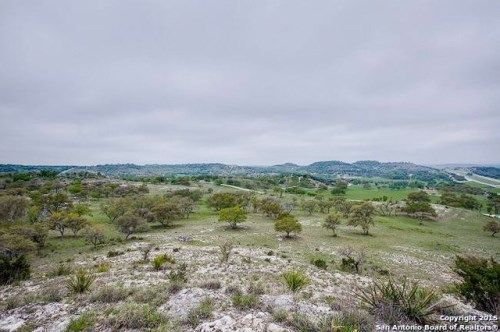 20 VISTA REAL AVENUE, Boerne, TX 78006