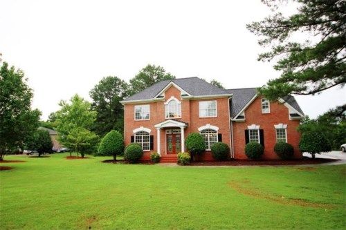 100 Sunnybrook Drive, Fayetteville, GA 30214