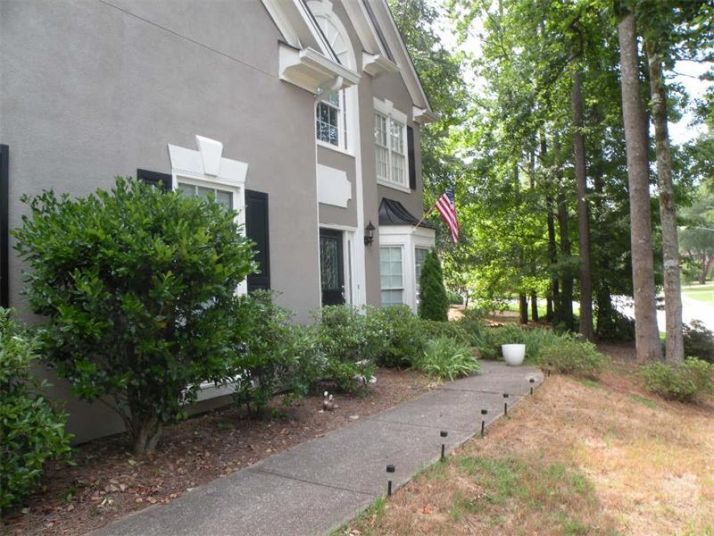 631 Scenic View, Stone Mountain, GA 30087