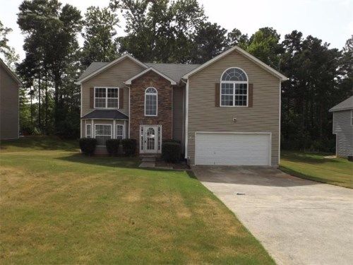 429 Grier Drive, Locust Grove, GA 30248