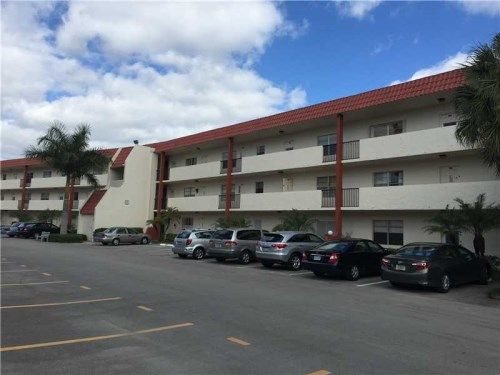 250 S HOLLYBROOK TE # 101, Hollywood, FL 33025