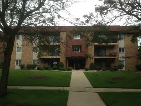 8916 201 W 140th St, Orland Park, IL 60462