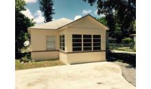 208 SW 3 PL Dania, FL 33004