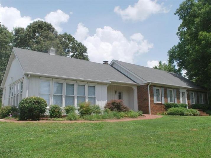 2475 Avery Road, Canton, GA 30115