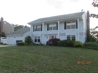 530 Maypink Dr, Toms River, NJ 08753